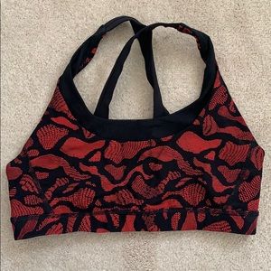 Lululemon Sports Bra. Size 10. Used good condition